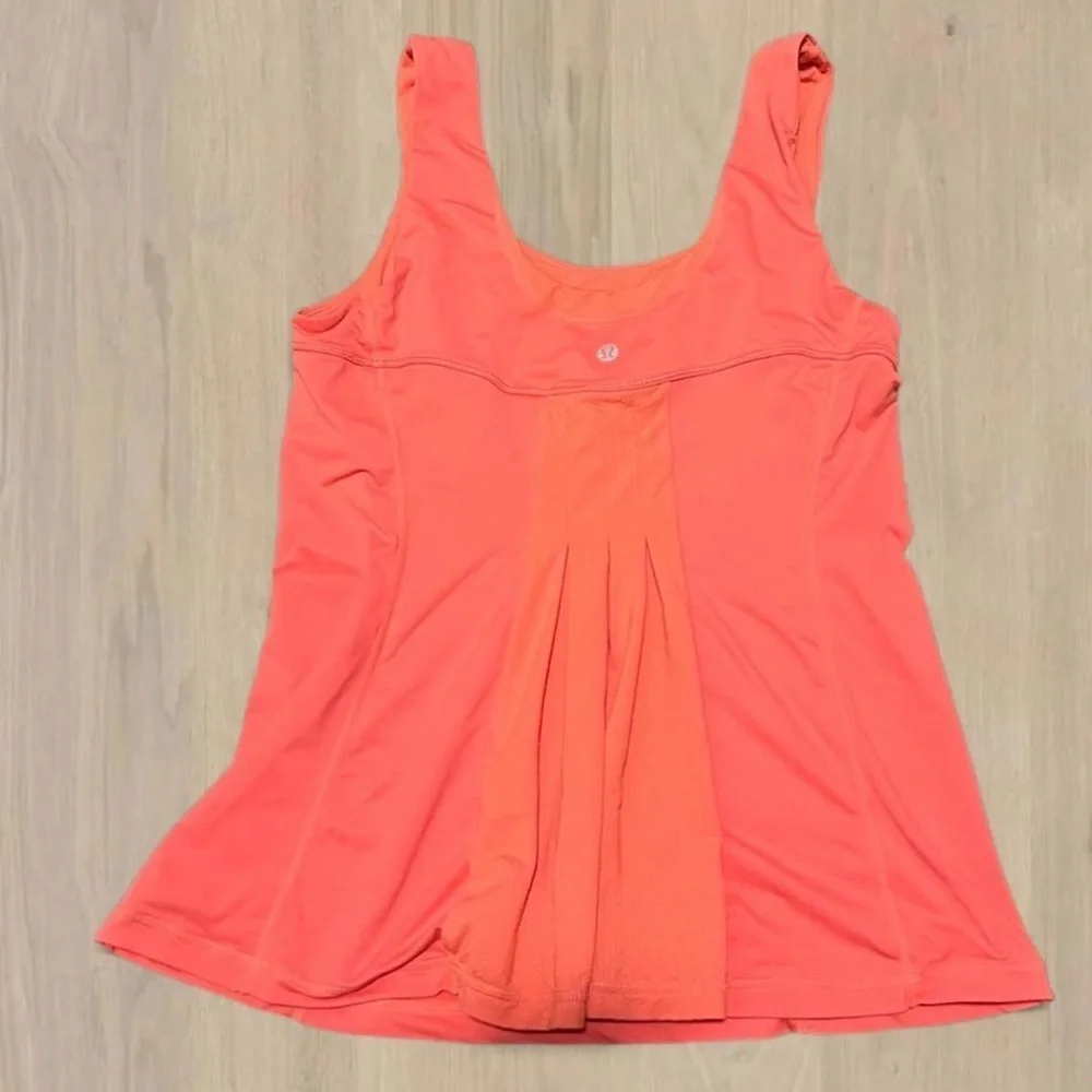 lululemon athletica sleek tank